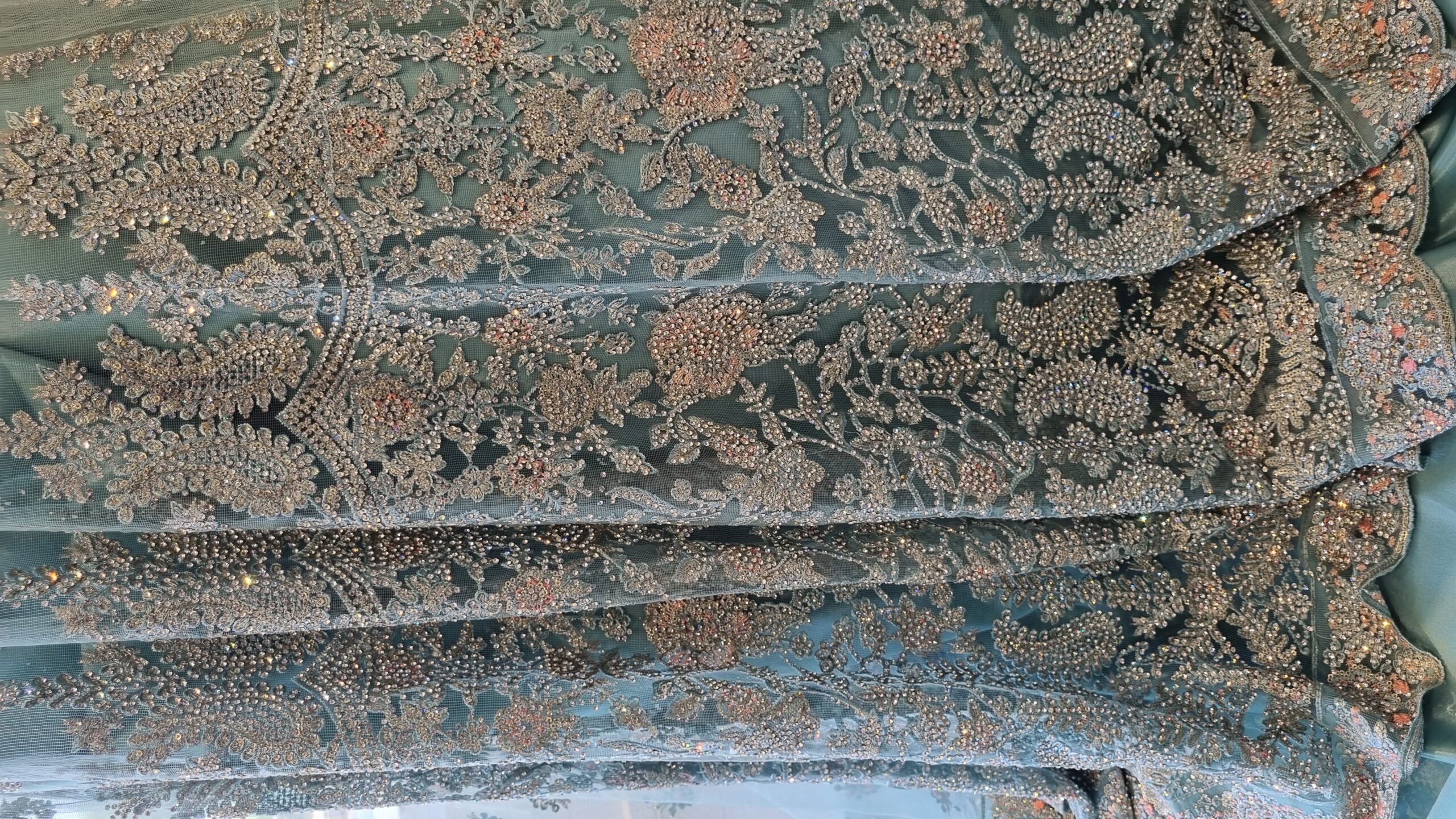 Celeste Pistachio Maxi - Image 4